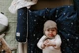 Sengetøj til baby og junior - Baby sengetøj - BORN Copenhagen ApS
